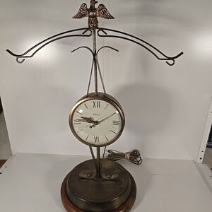 Vintage Sessions United Scale‎ of Justice Electric Clock Made In USA - Working